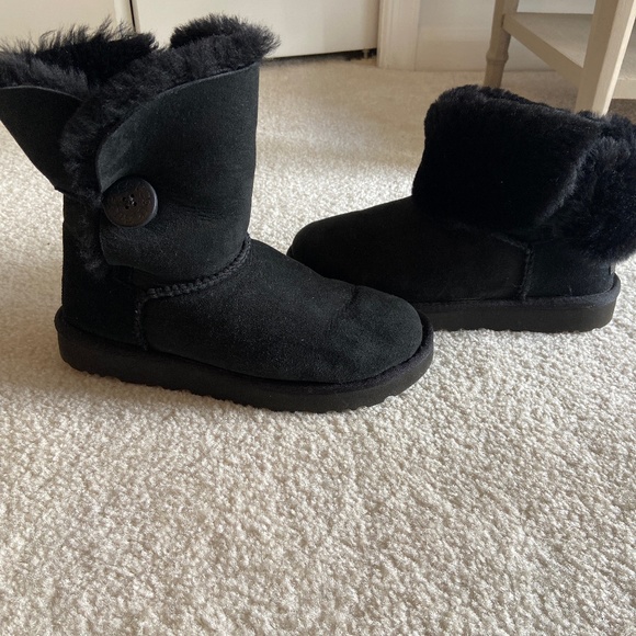 Boots - Picture 2 of 2